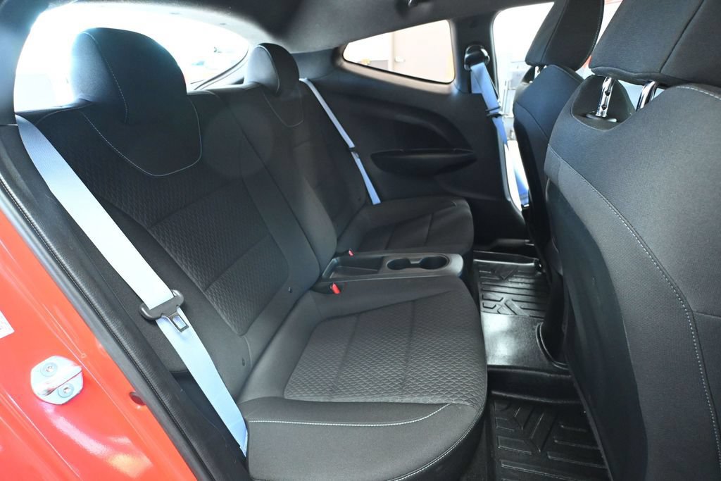 Used 2020 Hyundai Veloster N FWD image 32
