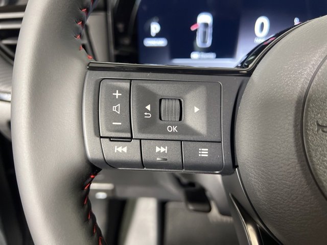 New 2026 Nissan Kicks SR w/ Cold Weather Package image 16