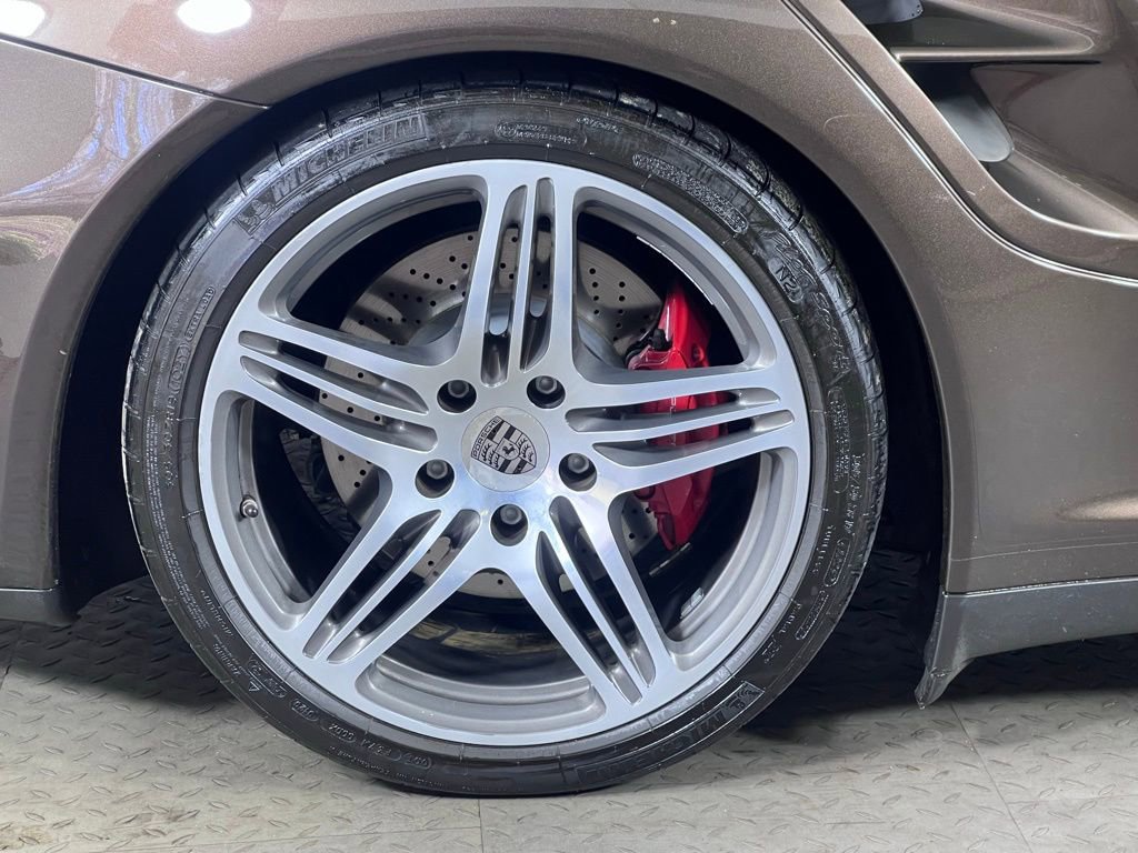 Used 2008 Porsche 911 Turbo image 12