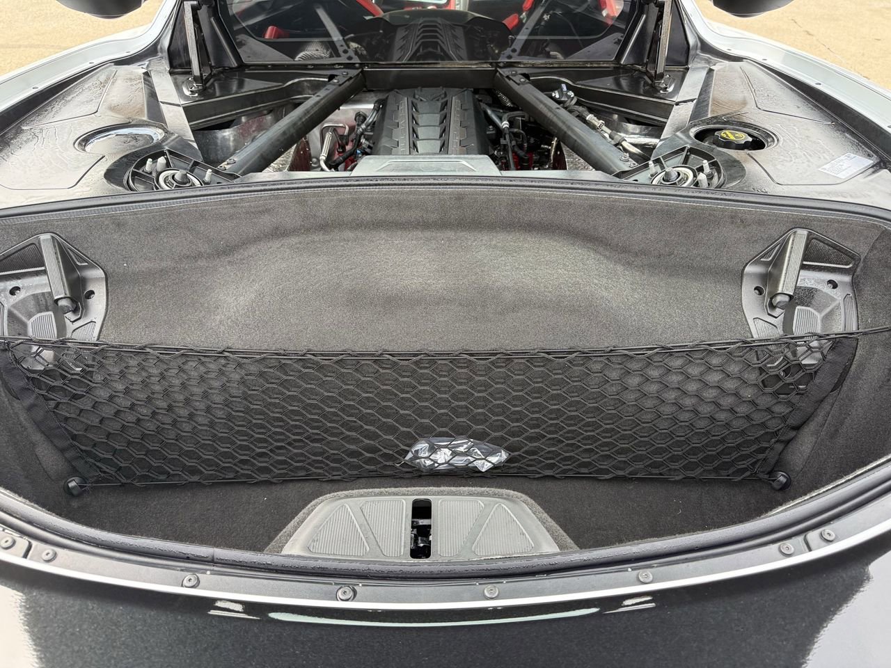 Used 2025 Chevrolet Corvette Stingray Preferred Cpe w/ Stealth Interior Trim Package image 28