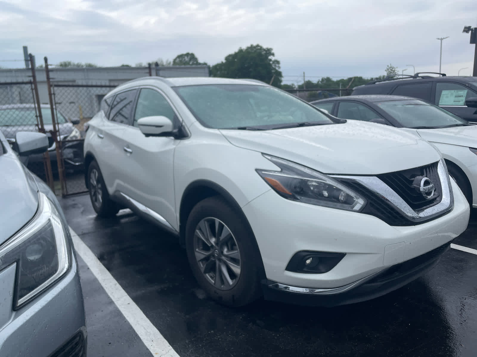 Used 2018 Nissan Murano SL AWD/4WD image 2
