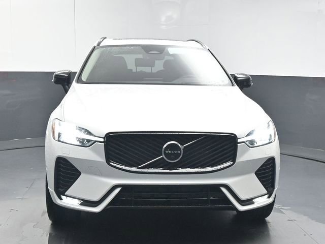 Used 2026 Volvo XC60 B5 Ultra w/ Protection Package Premier image 3