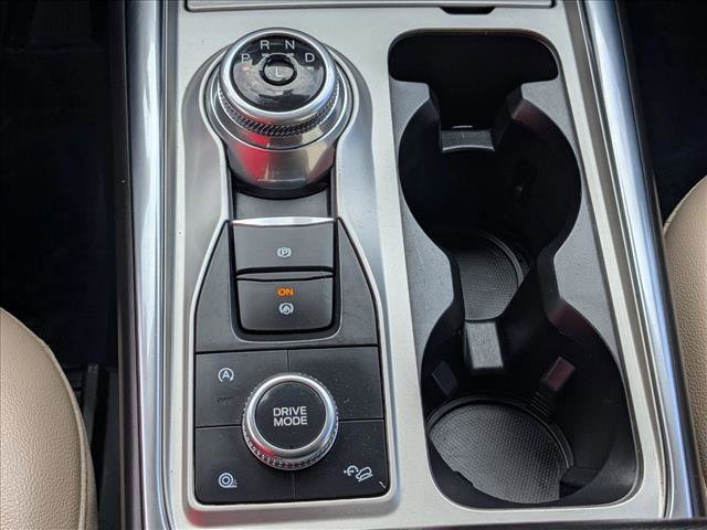 Used 2022 Ford Explorer Limited image 12