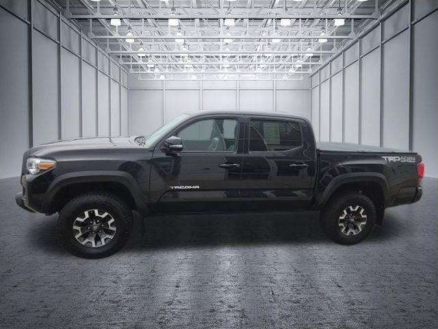 Used 2019 Toyota Tacoma TRD Off-Road AWD/4WD image 2