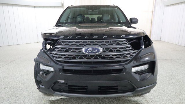 Used 2021 Ford Explorer XLT w/ Equipment Group 202A image 7