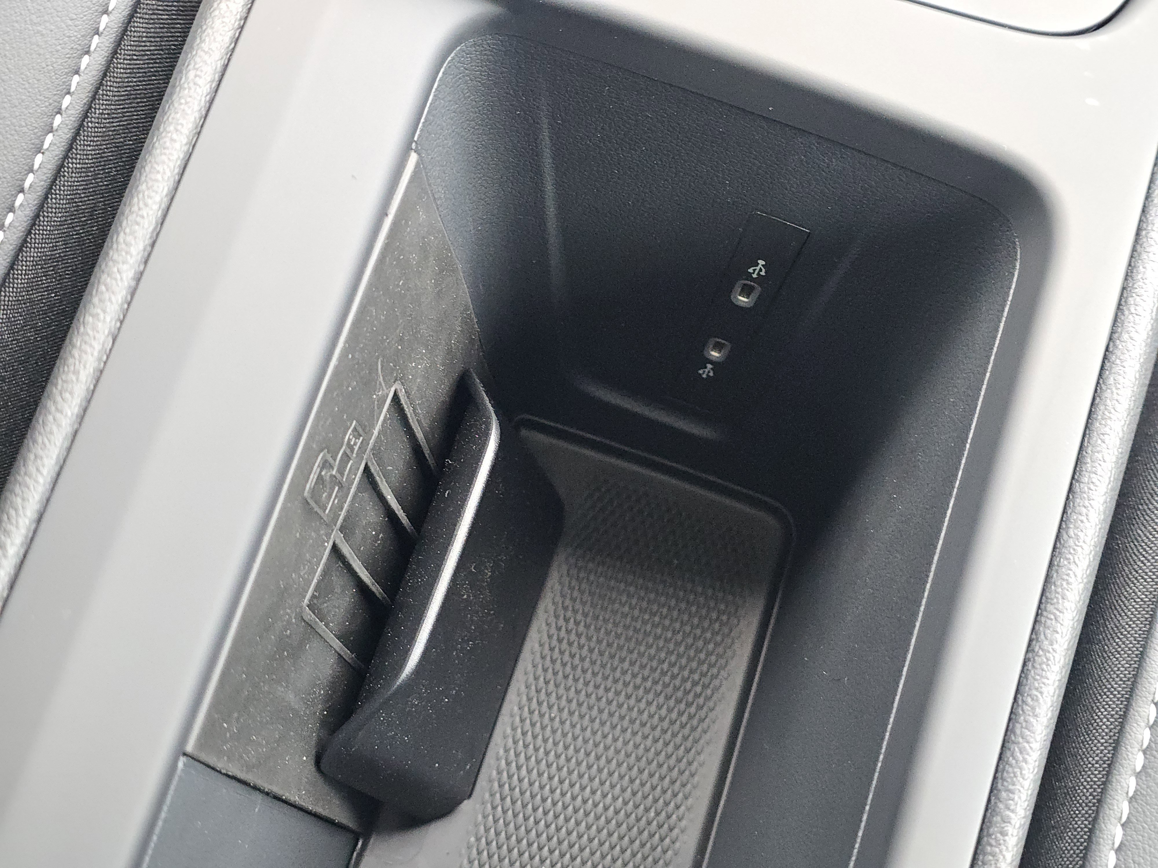 New 2026 Volkswagen Tiguan SE AWD/4WD image 25