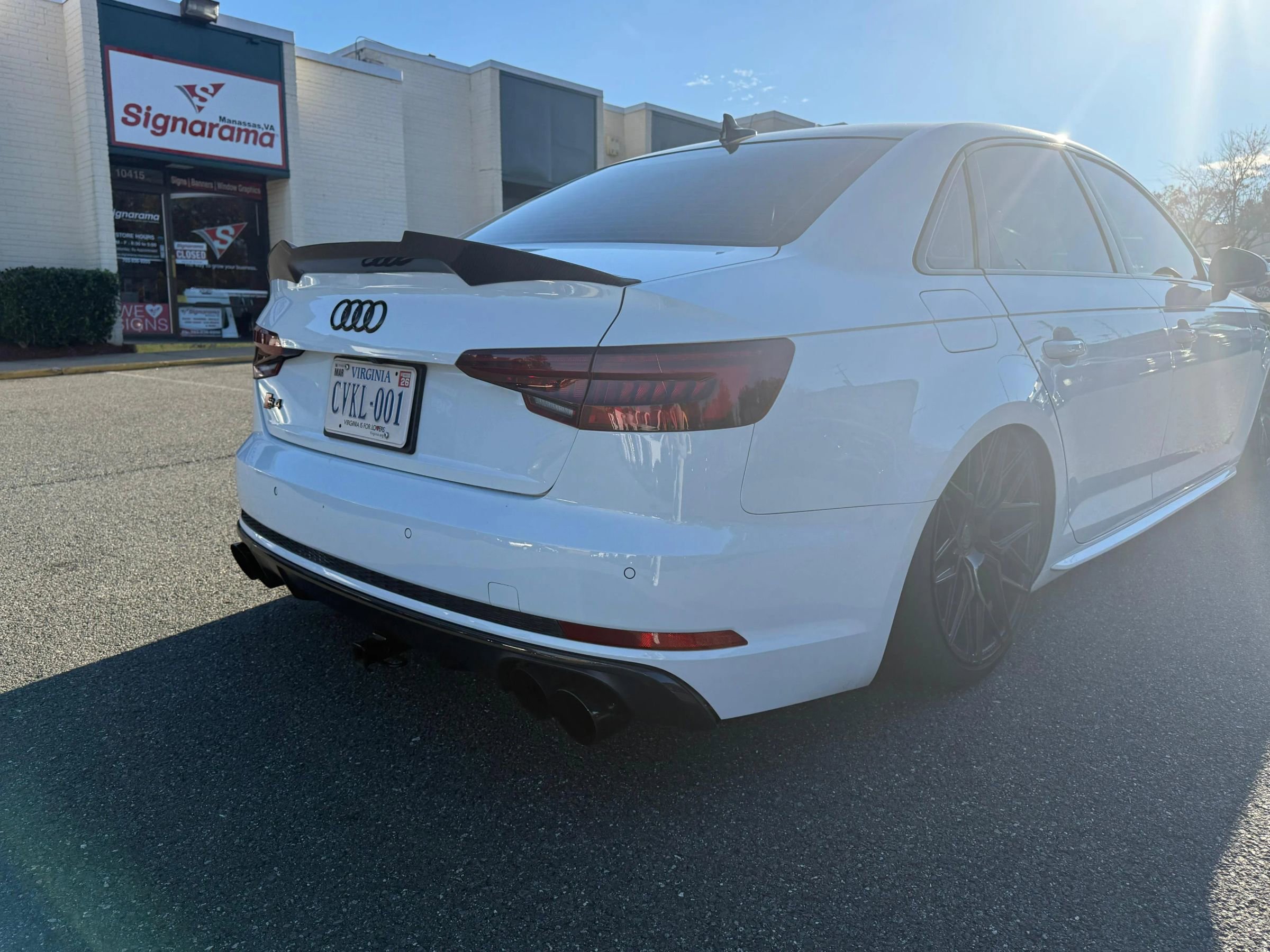 Used 2018 Audi S4 Premium Plus w/ Navigation Package image 5
