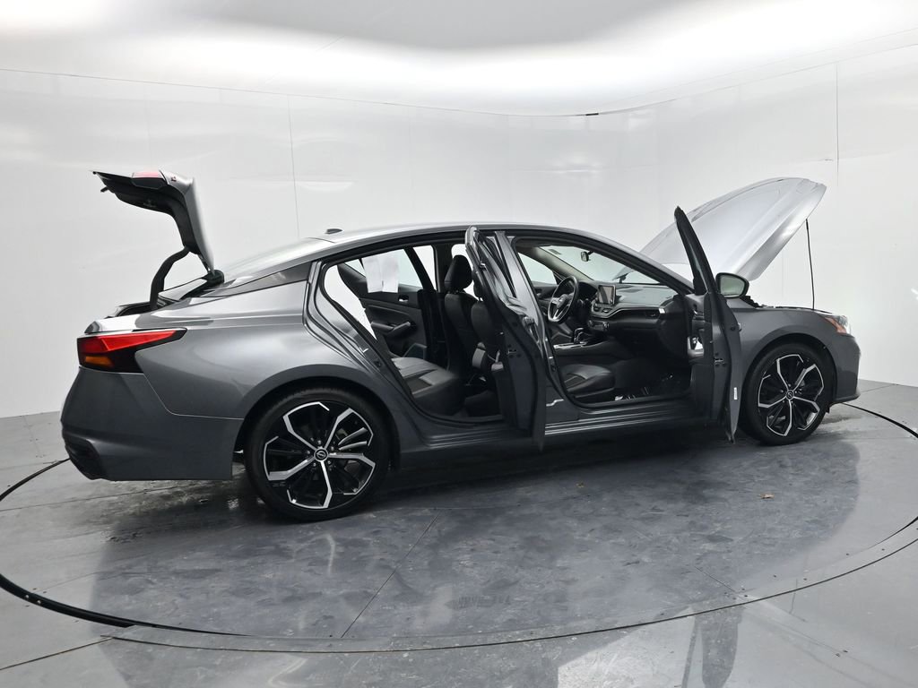Used 2024 Nissan Altima 2.5 SR image 52