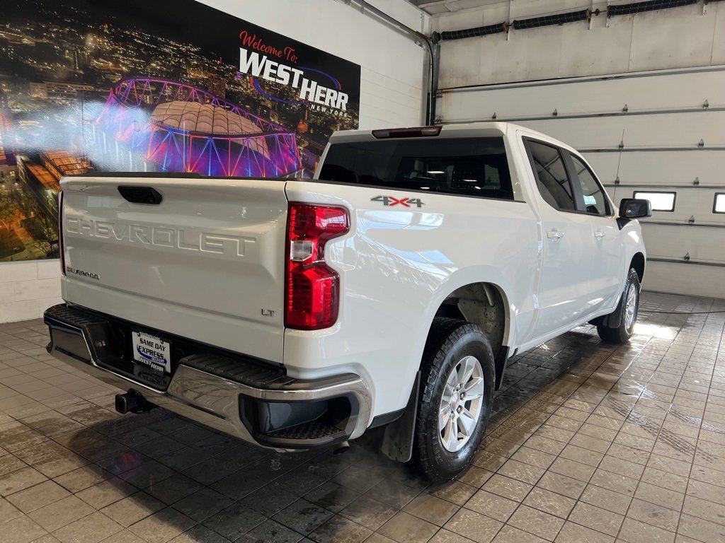 Used 2025 Chevrolet Silverado 1500 LT image 9