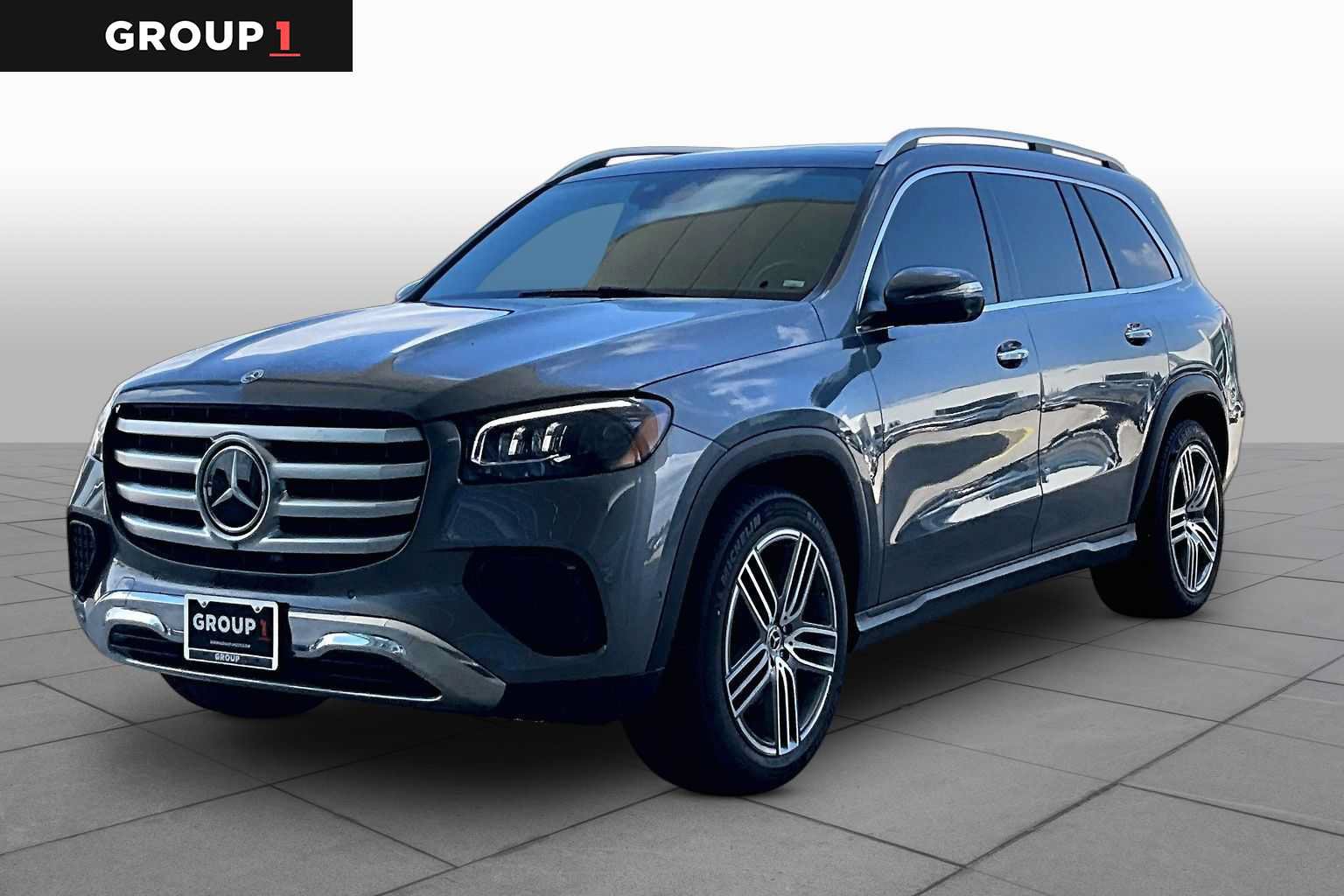 Used 2024 Mercedes-Benz GLS 450 4MATIC image 1