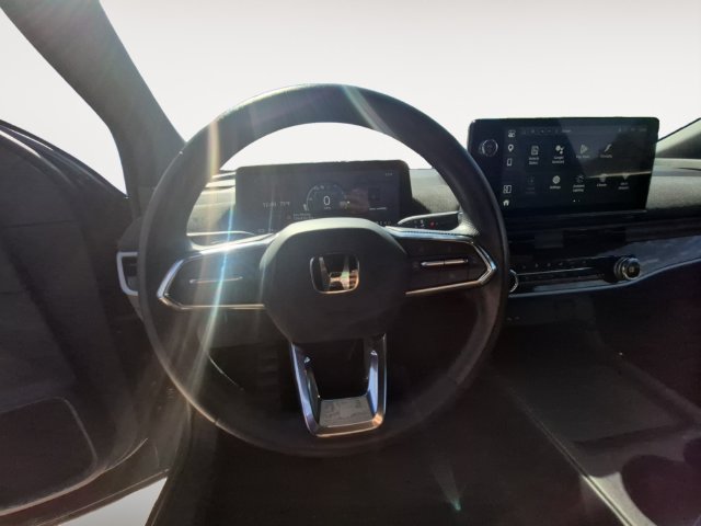 Used 2024 Honda Prologue EX image 12