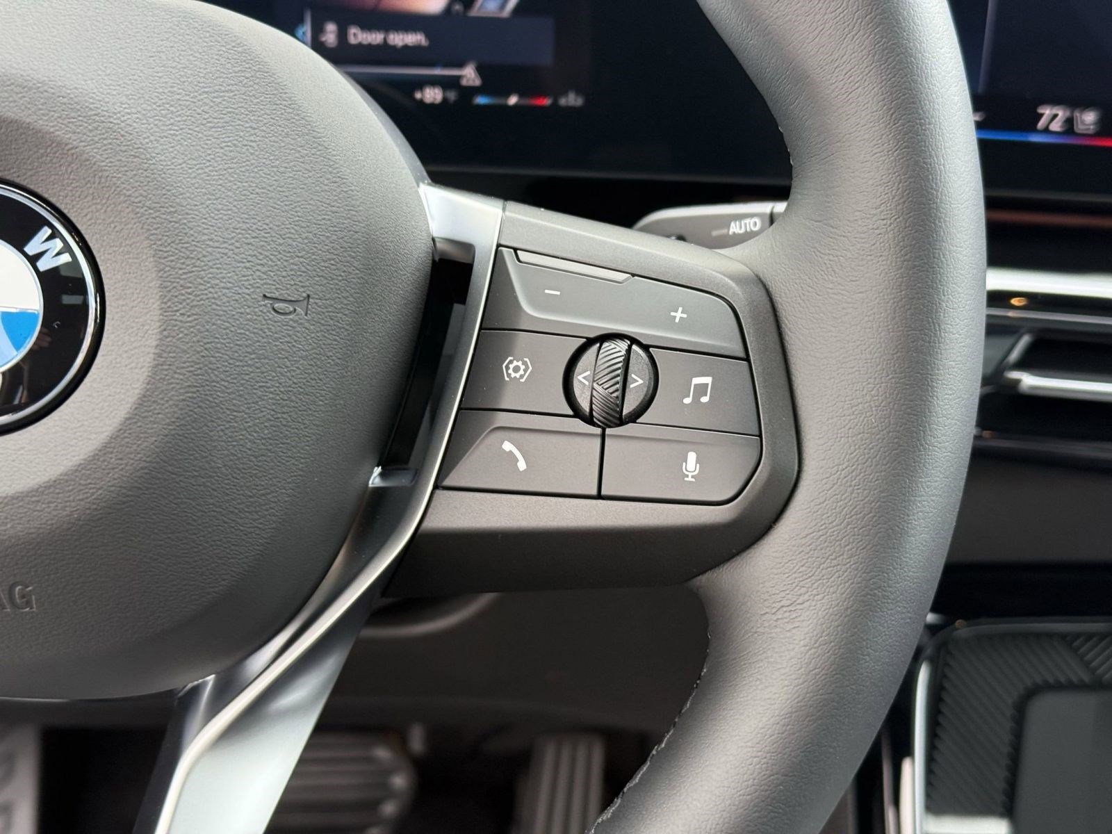 Used 2025 BMW X1 xDrive28i w/ Convenience Package image 26