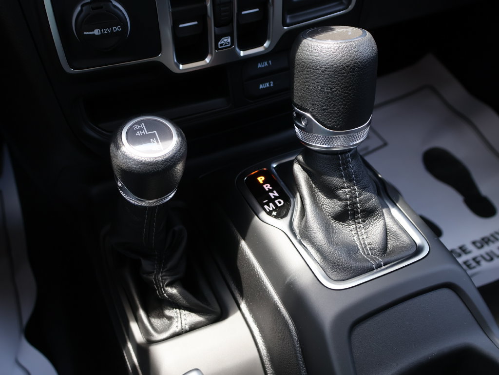 New 2026 Jeep Gladiator Sport AWD/4WD image 36