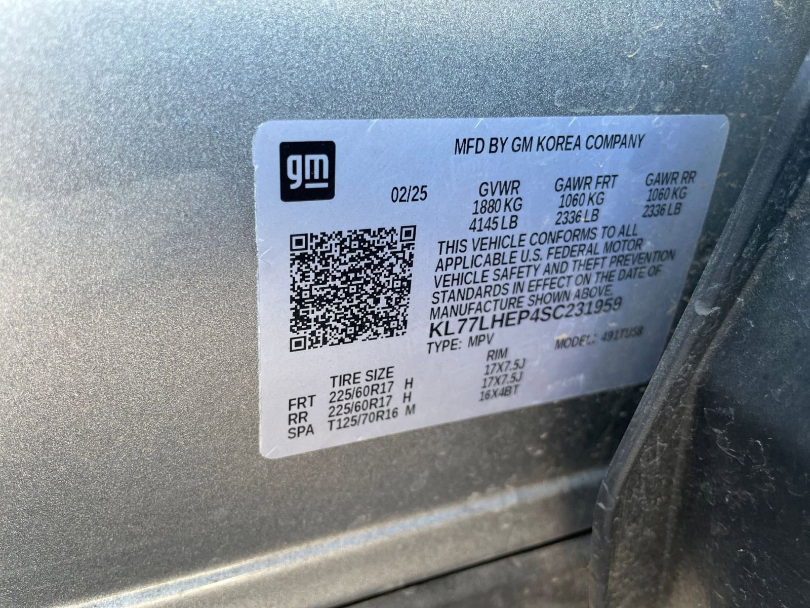 Used 2025 Chevrolet Trax LT w/ LT Convenience Package FWD image 29