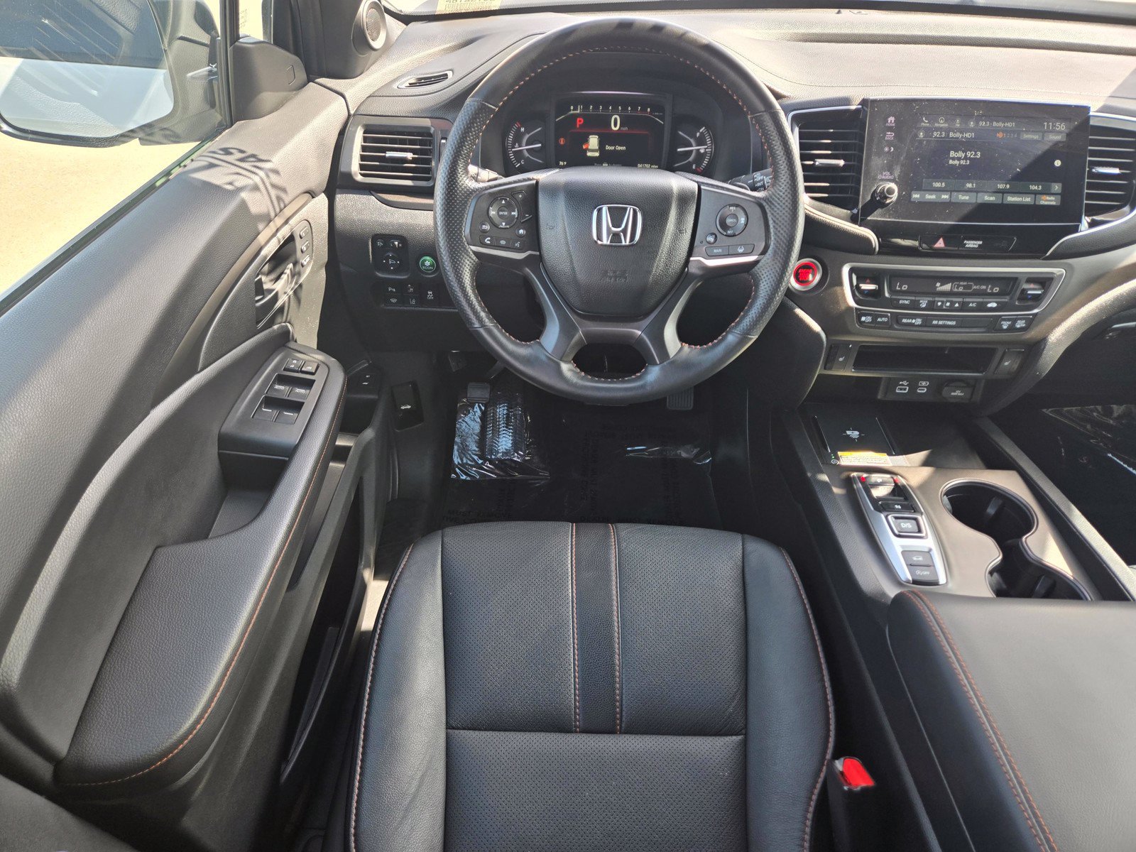 Certified 2025 Honda Passport TrailSport image 17