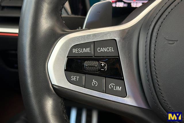 Used 2022 BMW M440i Convertible w/ Premium Package RWD image 31