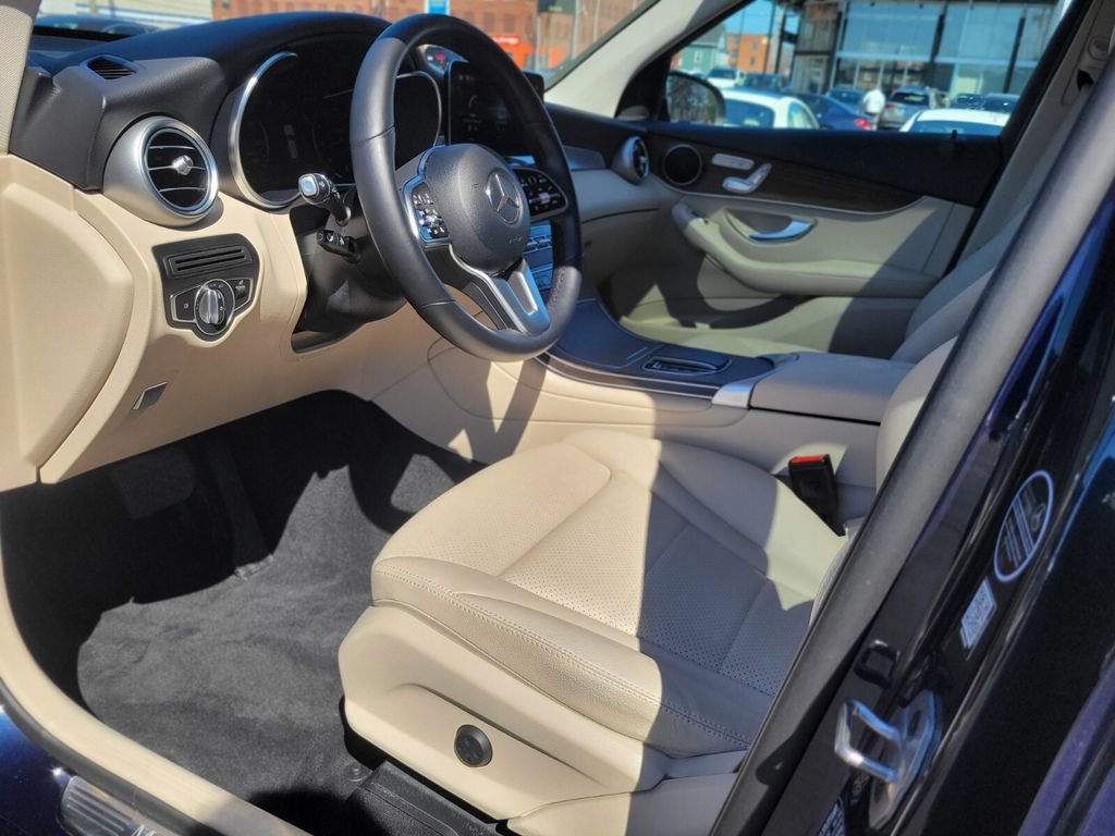 Certified 2022 Mercedes-Benz GLC 300 4MATIC image 20