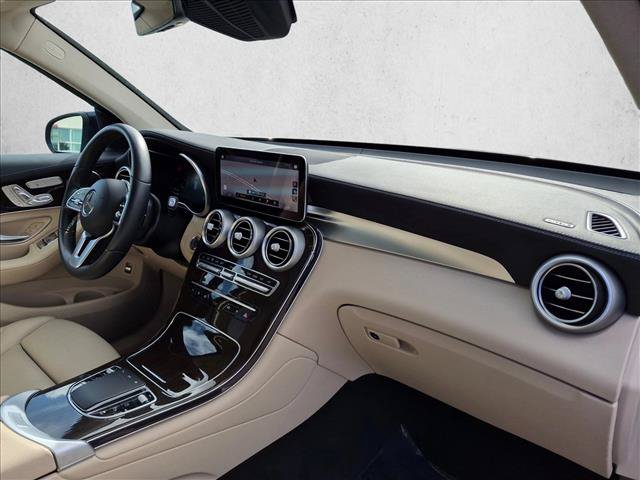 Used 2022 Mercedes-Benz GLC 300 image 23