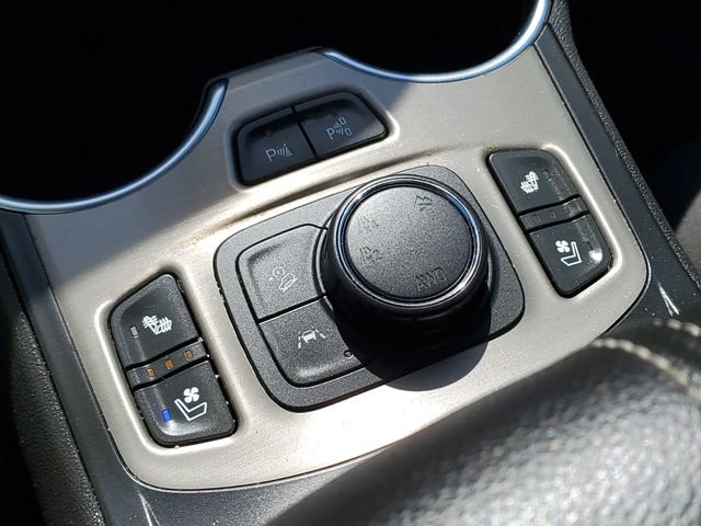 Used 2022 GMC Terrain Denali AWD/4WD image 24