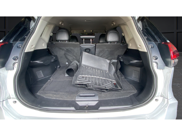 Used 2020 Nissan Rogue SL AWD/4WD image 27