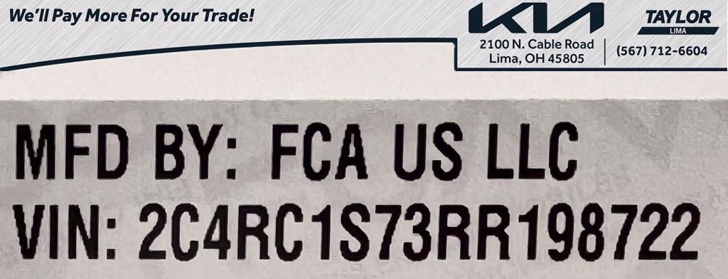 Used 2024 Chrysler Pacifica Limited FWD image 22