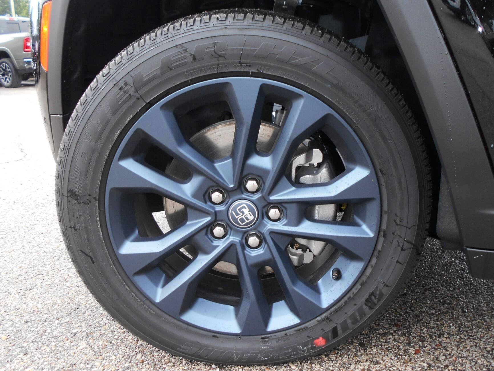 New 2026 Jeep Grand Cherokee L Limited AWD/4WD image 11