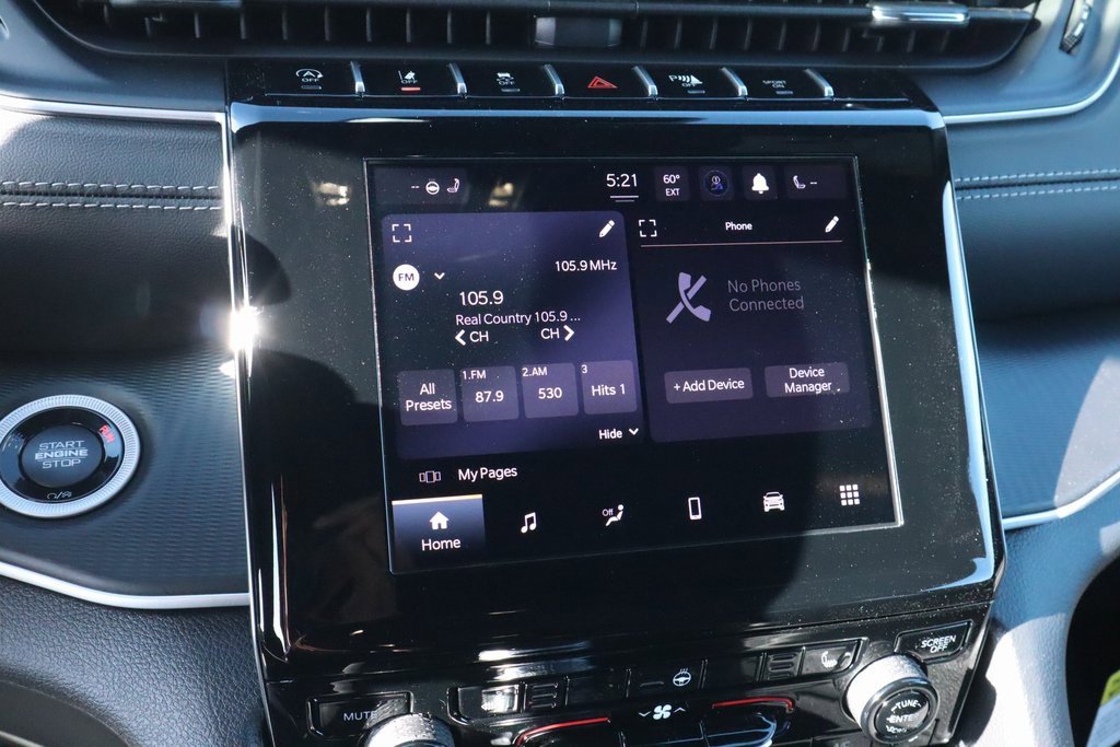 New 2025 Jeep Grand Cherokee Laredo w/ Luxury Tech Group I image 5