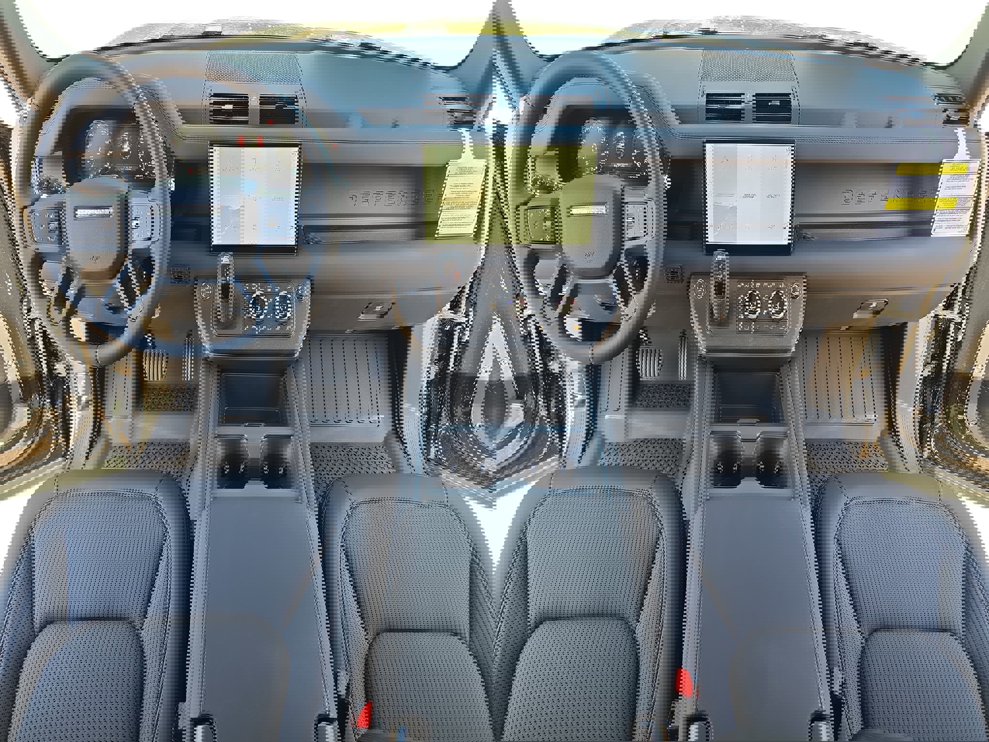 New 2025 Land Rover Defender 110 S image 9