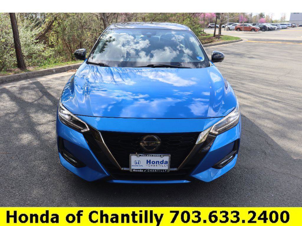 Used 2021 Nissan Sentra SR w/ SR Premium Package image 2