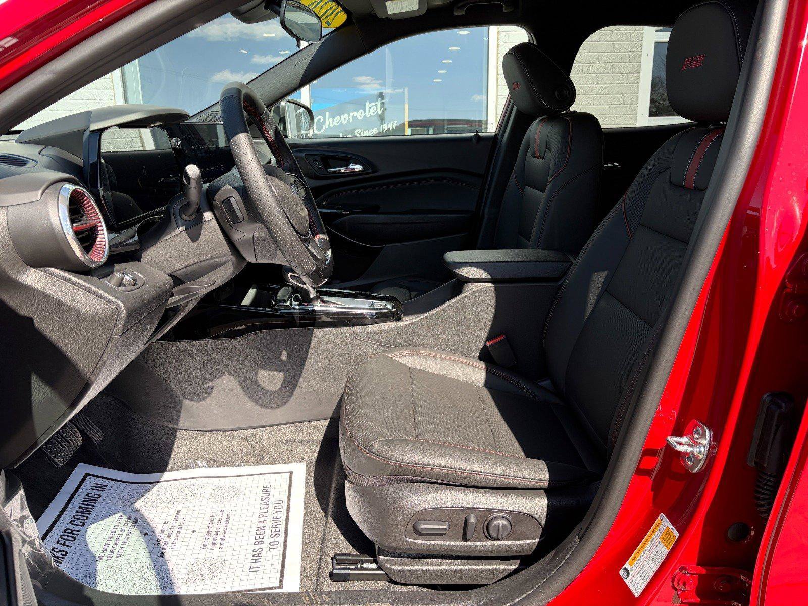 New 2026 Chevrolet Trax RS w/ Driver Confidence Package FWD image 8