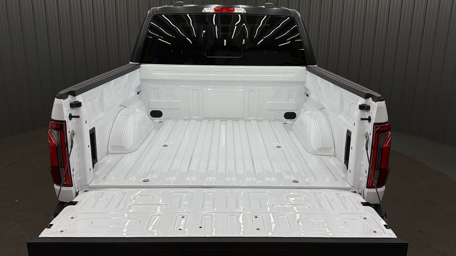 Used 2026 Ford F150 Lariat AWD/4WD image 17