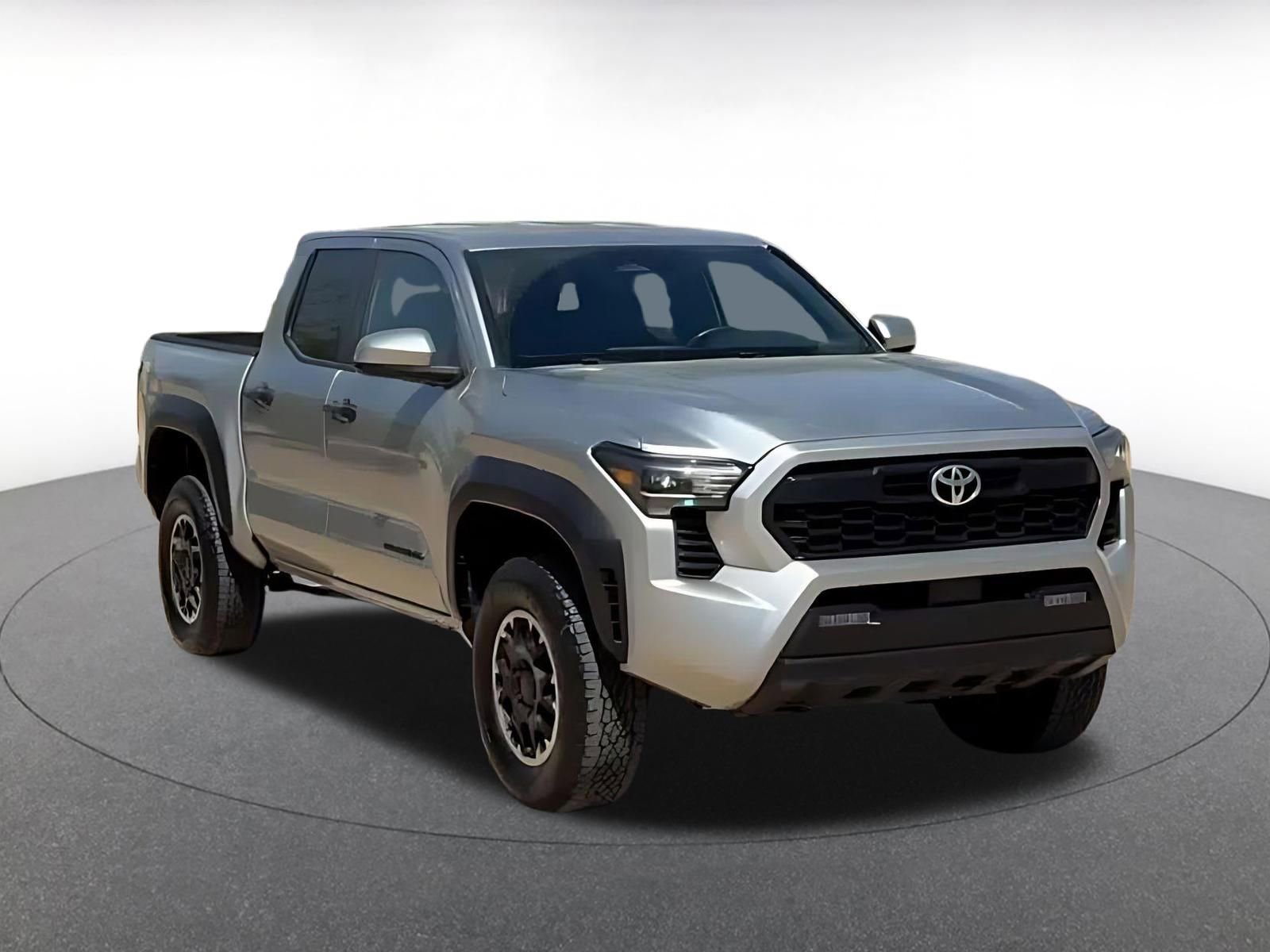 Used 2024 Toyota Tacoma TRD Off-Road image 3