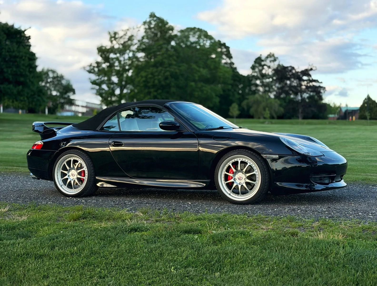 Used 1999 Porsche 911 Carrera RWD image 1