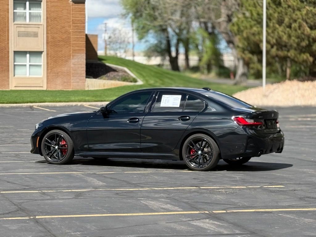 Used 2023 BMW 330i xDrive Sedan w/ M Sport Package image 7