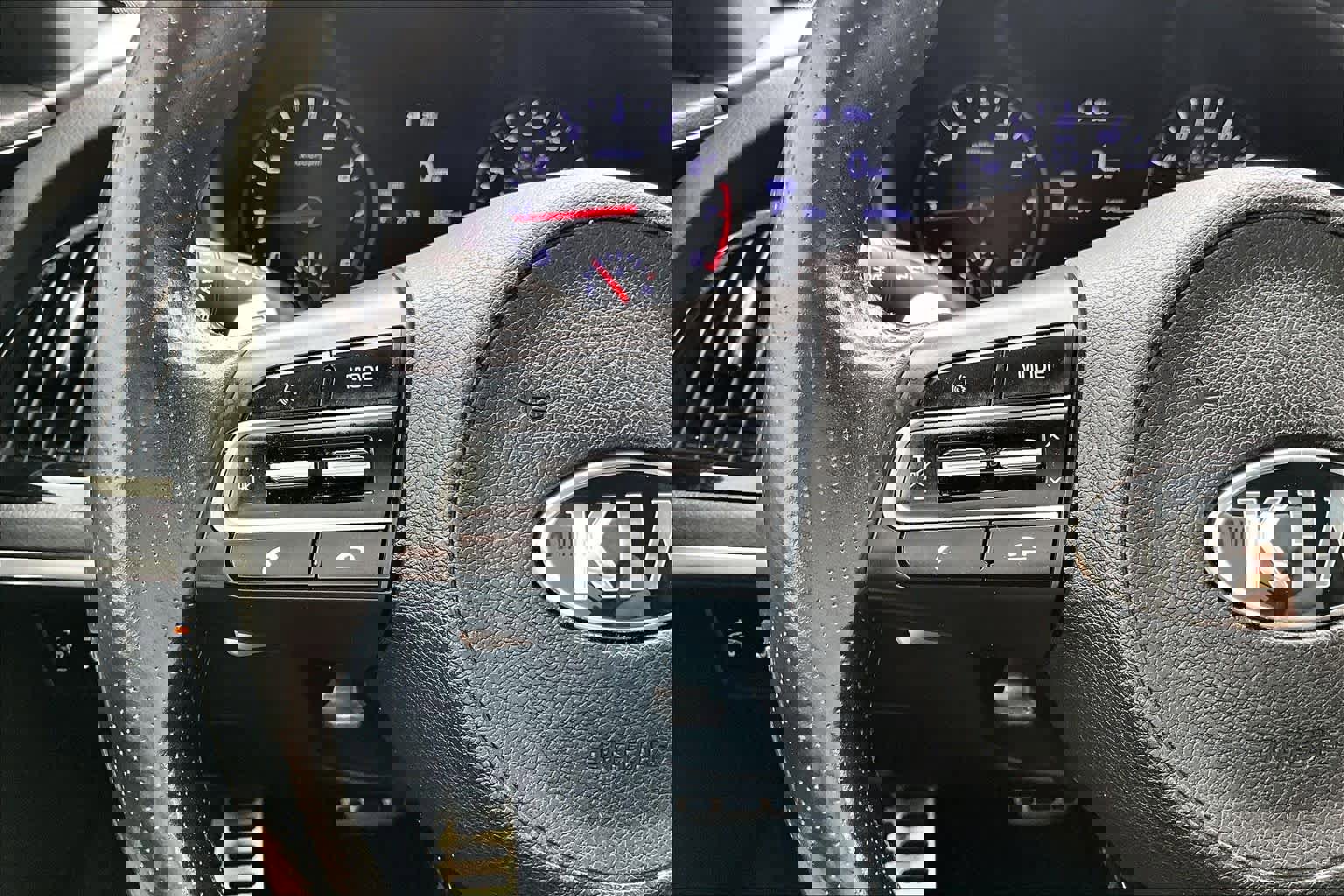 Used 2020 Kia Stinger GT-Line image 21