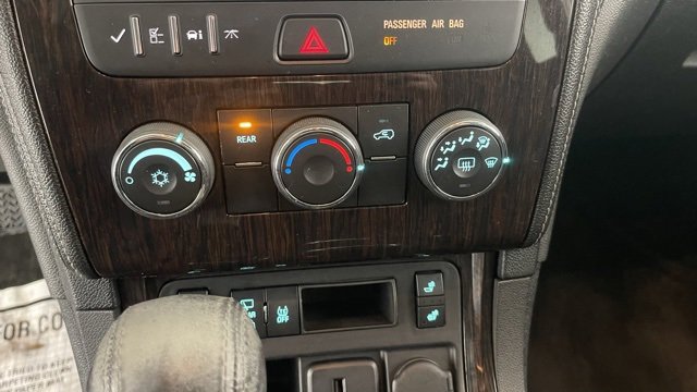 Used 2016 Chevrolet Traverse LT w/ Style and Technology Package image 41