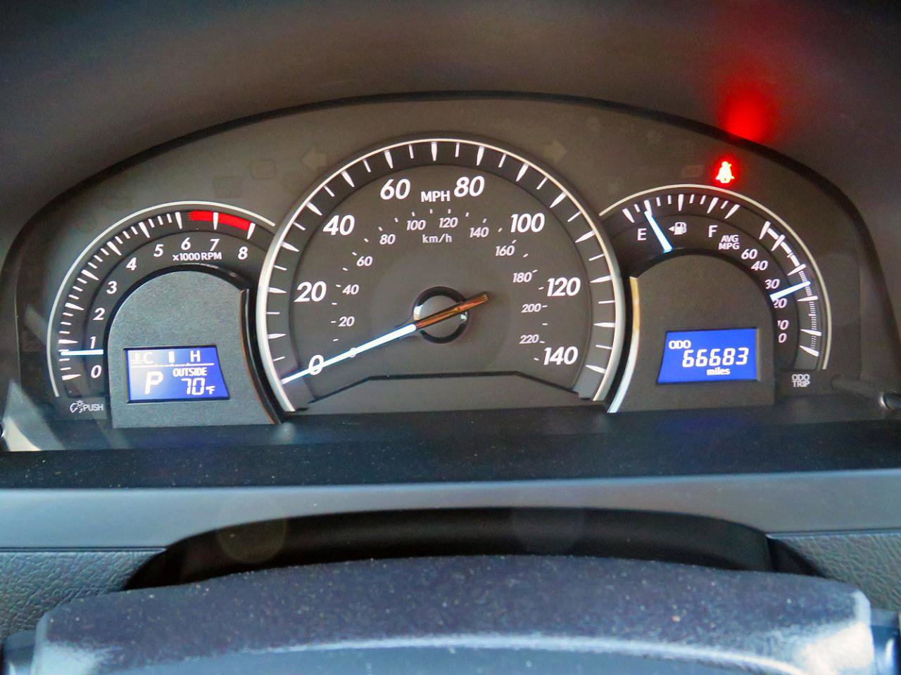 Used 2015 Toyota Camry LE image 31