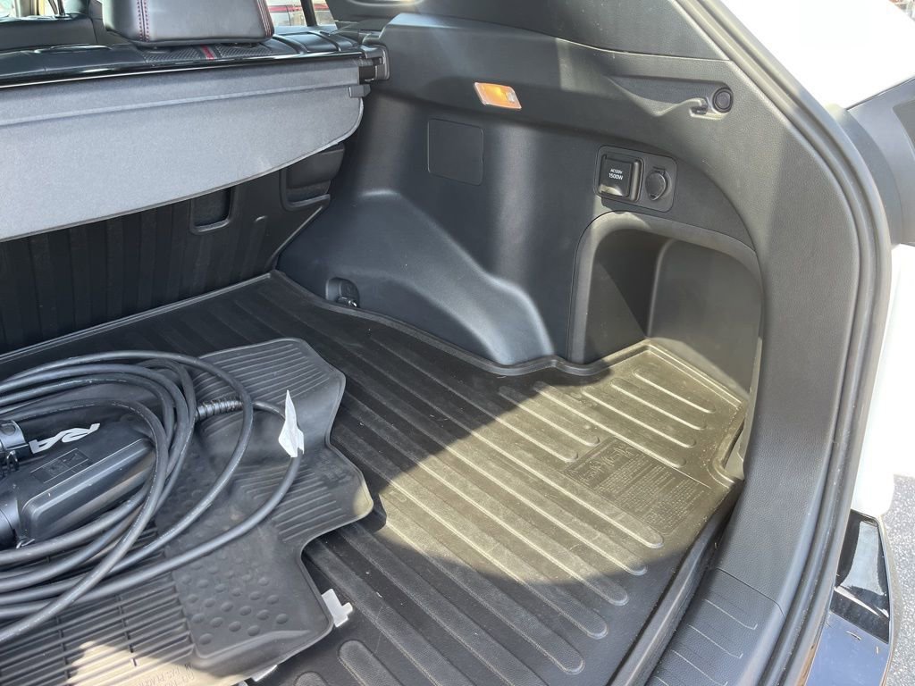 Used 2021 Toyota RAV4 XSE w/ Premium Package AWD/4WD image 31