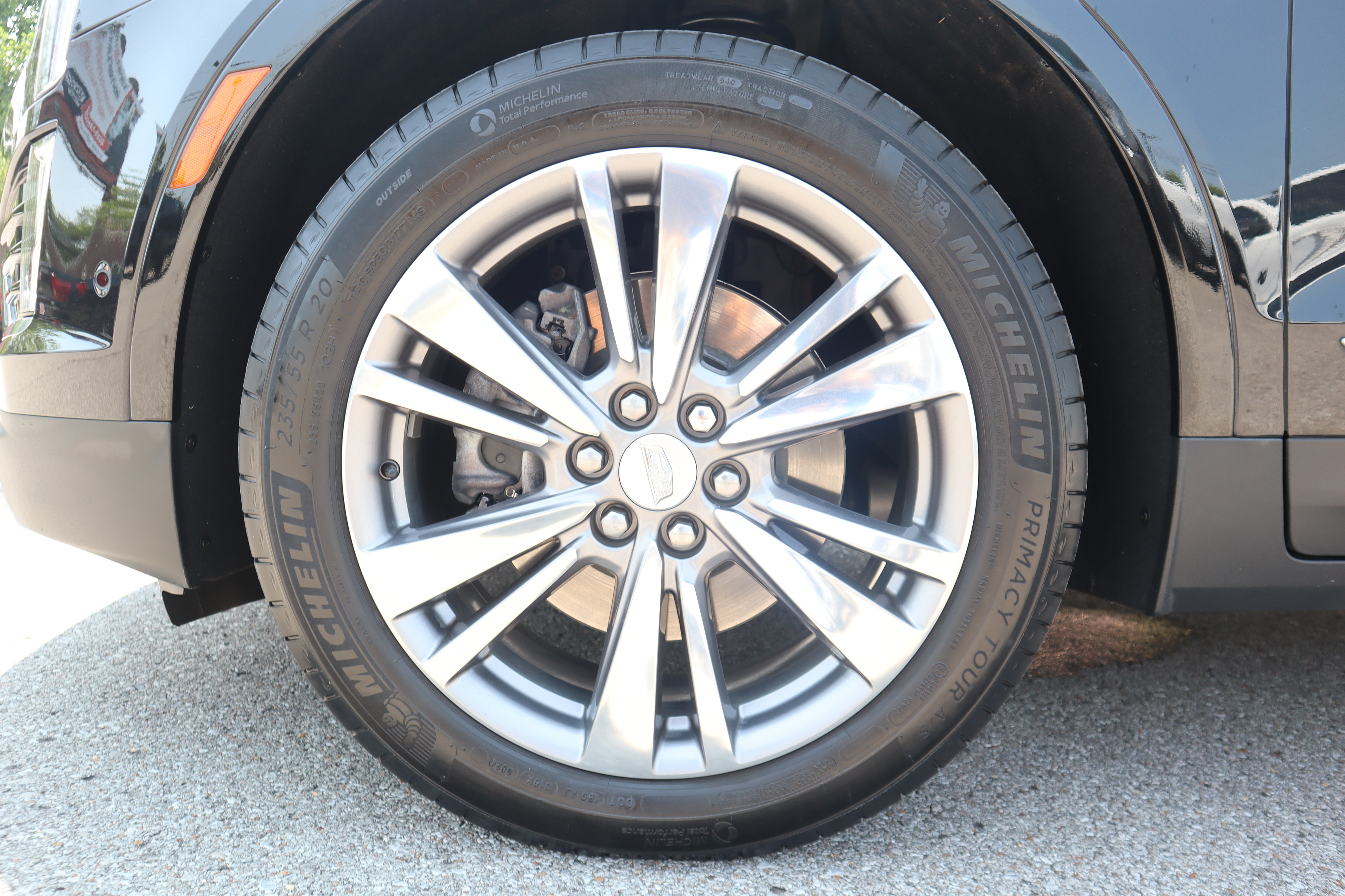Used 2024 Cadillac XT5 Premium Luxury w/ Technology Package FWD image 9