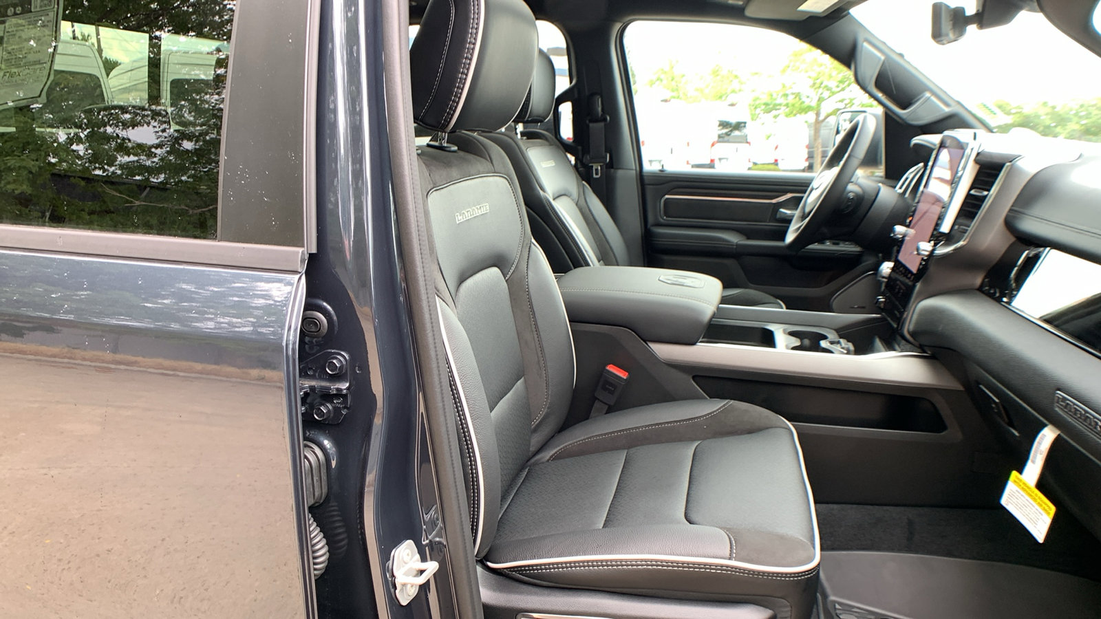 New 2026 RAM 1500 Laramie w/ Night Edition image 31