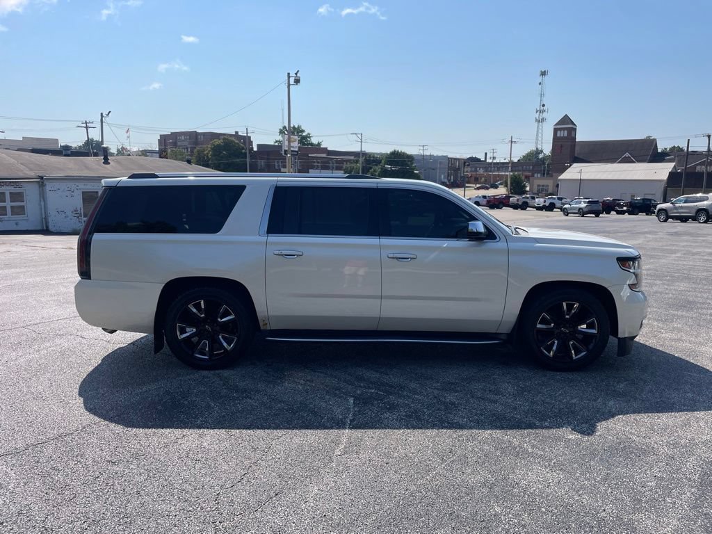 Used 2015 Chevrolet Suburban LTZ AWD/4WD image 4