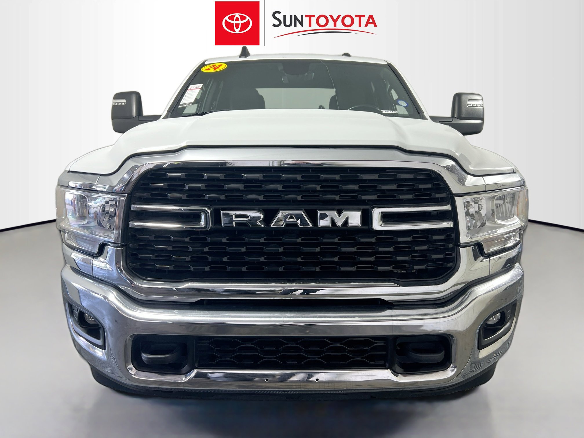 Used 2024 RAM 3500 Big Horn image 10
