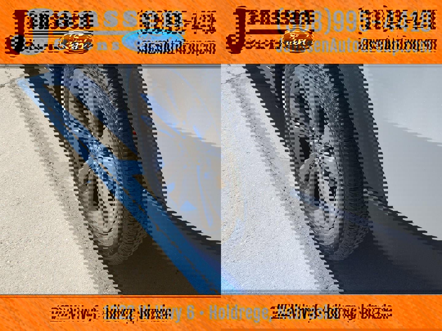 New 2026 Ford Explorer Active w/ Active Comfort Package image 16