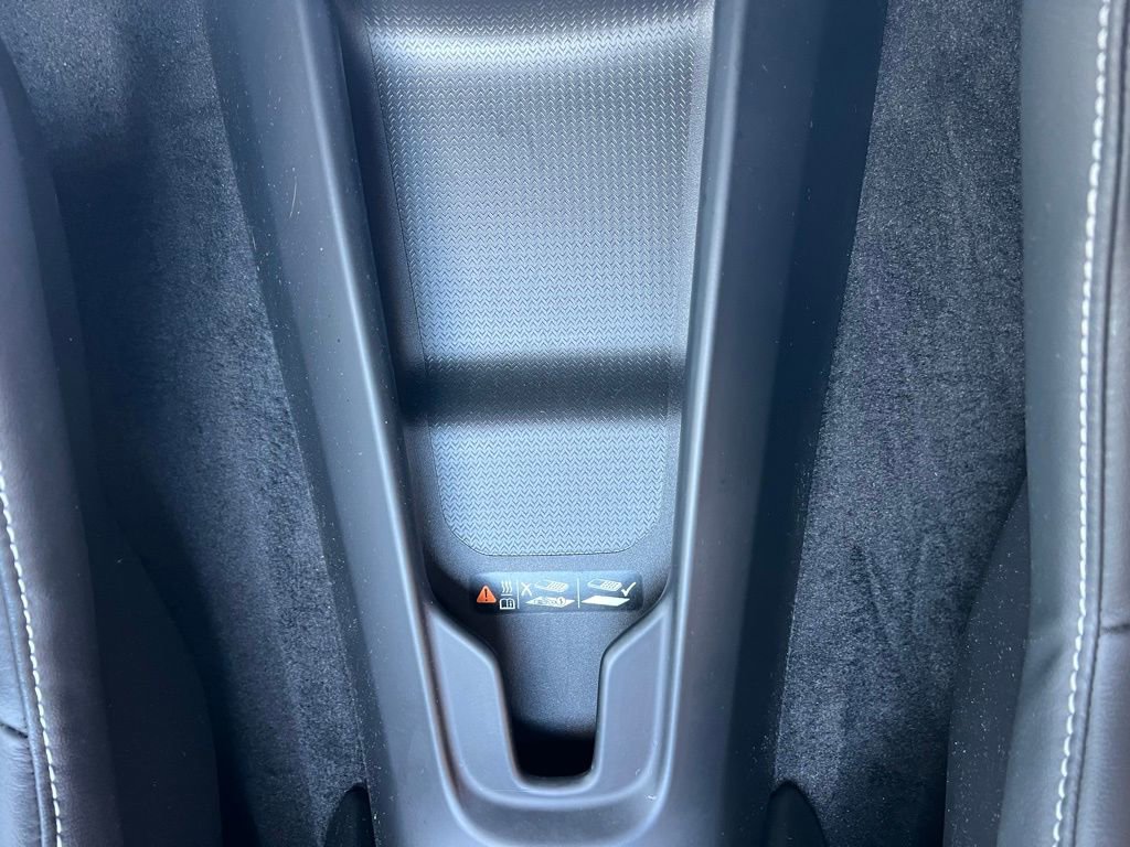 Used 2023 Chevrolet Corvette Stingray Preferred Cpe w/ Stealth Interior Trim Package image 28