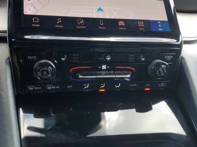 Certified 2025 Jeep Grand Cherokee L Limited w/ Black Appearance Package AWD/4WD image 34
