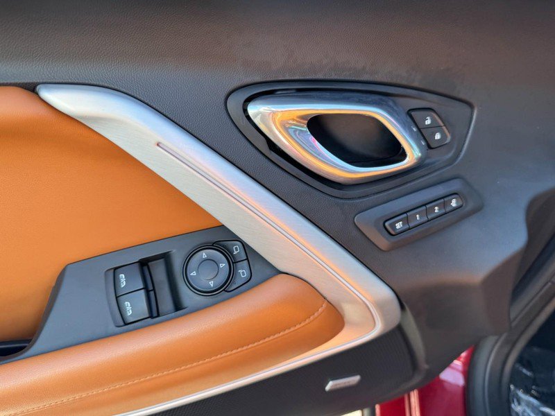 Used 2017 Chevrolet Camaro SS RWD image 14