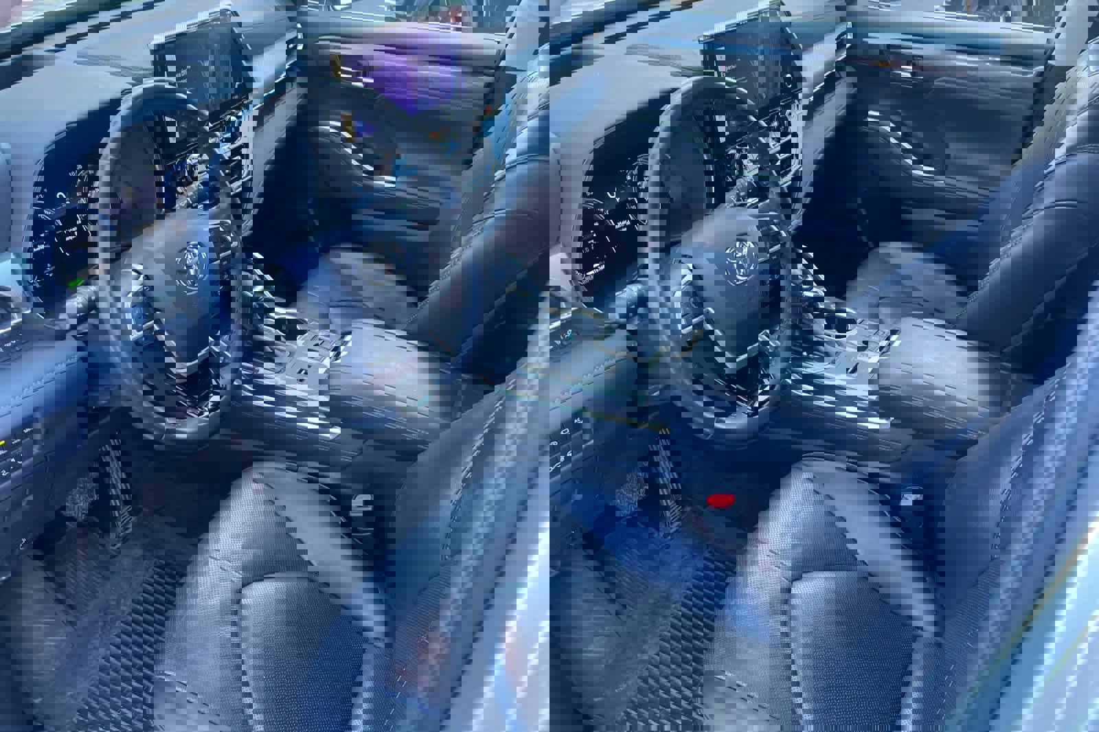 Used 2023 Toyota Highlander Platinum image 9