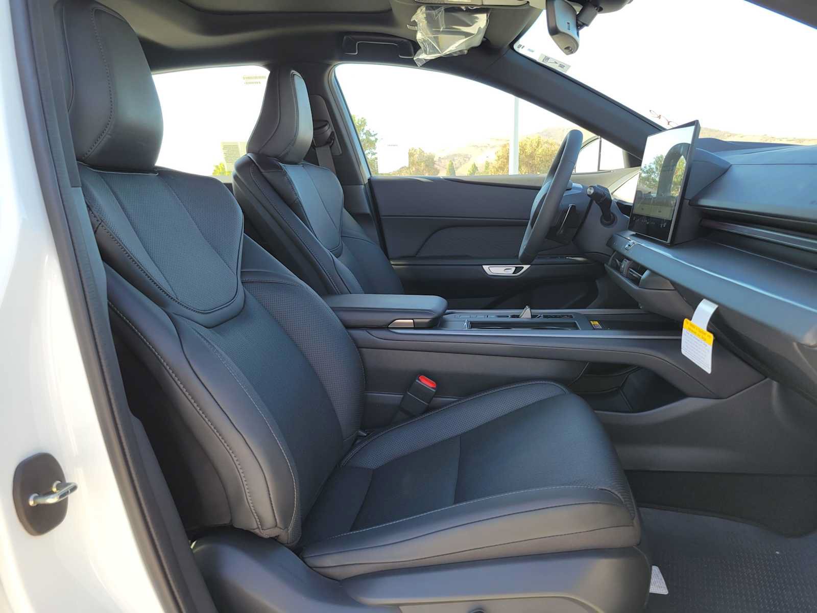 Used 2026 Lexus ES 350e w/ Convenience Package FWD image 10