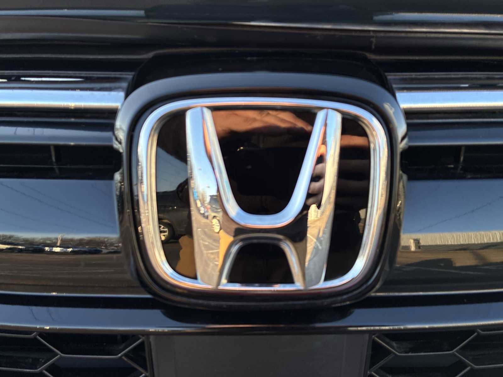 Used 2022 Honda CR-V Touring image 32