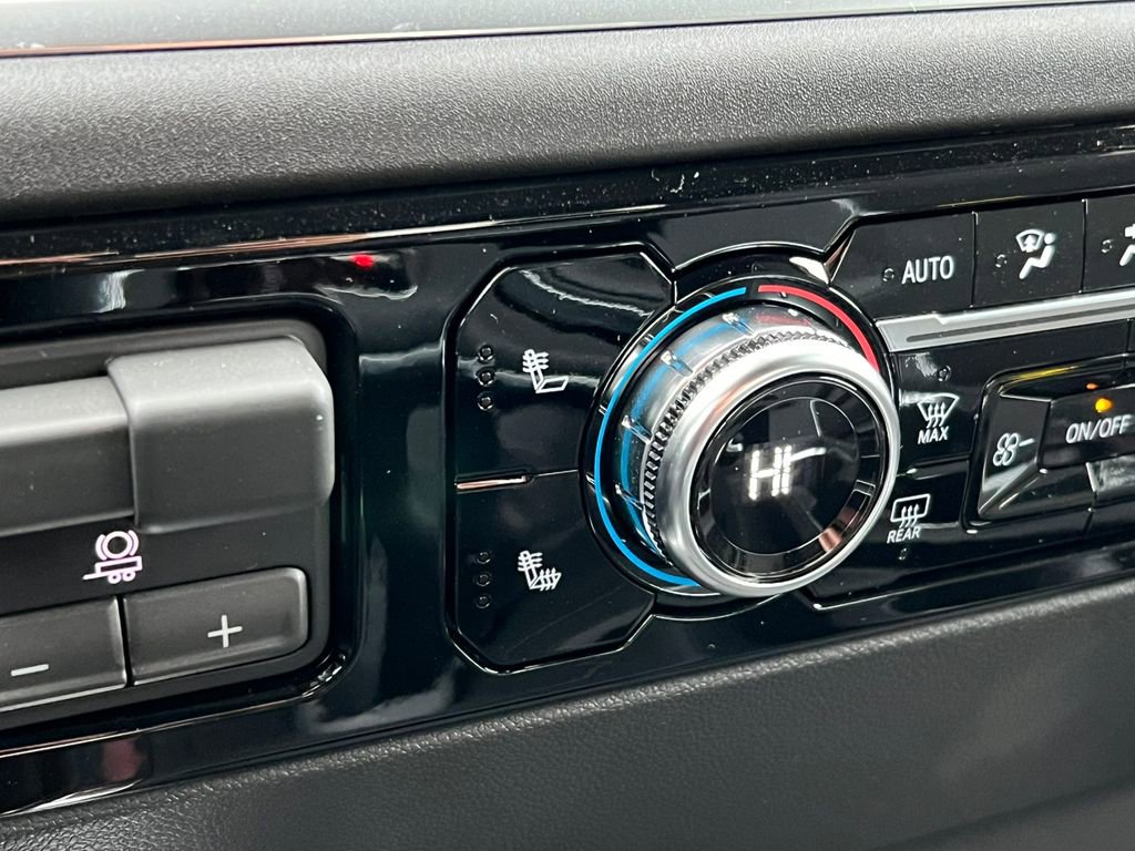 New 2026 GMC Sierra 1500 Elevation image 31